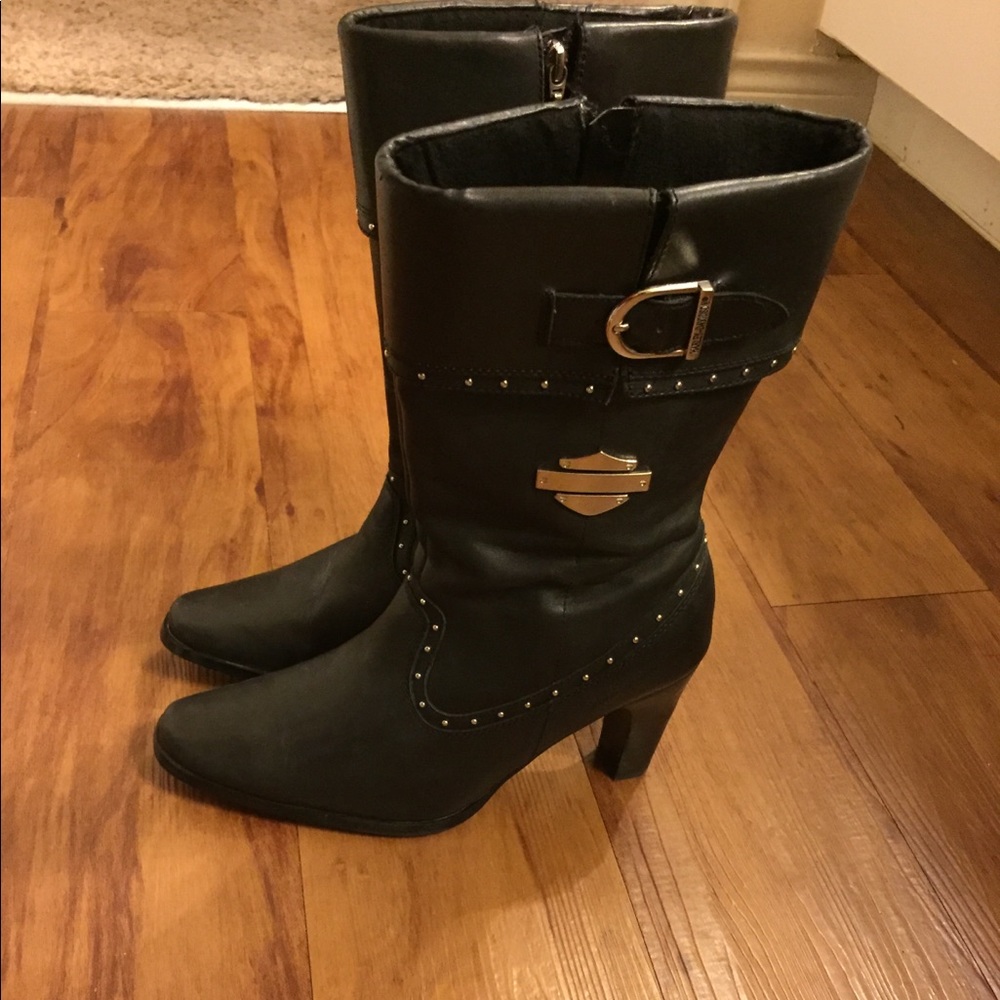 Boots (Cuffed-top)